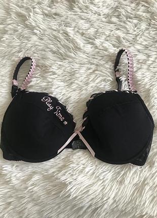 Бюстгальтер нежный красивый