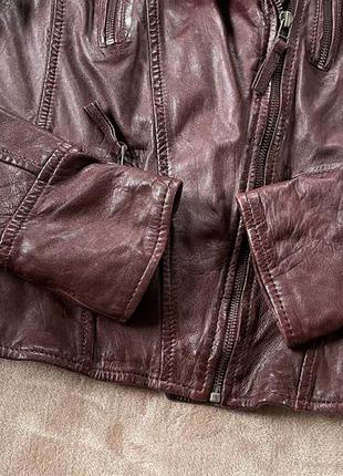 Женская дизайнерская кожаная куртка косуха oakwood3 фото