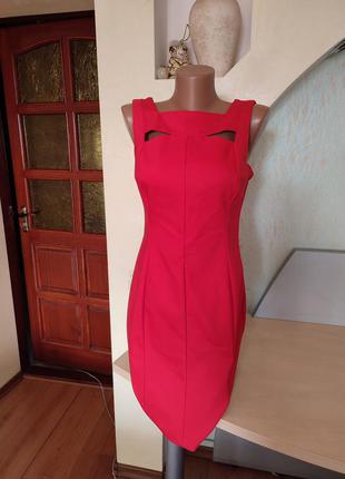 Бесподобное платье карандаш алого цвета