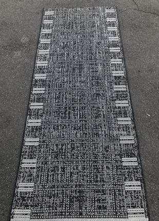 Килим без ворсовий