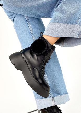 Ботинки с сумочкой, чёрные, натуральная кожа, деми /зима3 фото