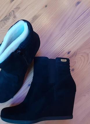 Anne klein демисезонные ботинки, удобные, мягкие, на танкетке, большой размер обуви, 27 см.5 фото