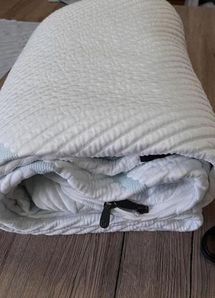 Стьоганий чохол