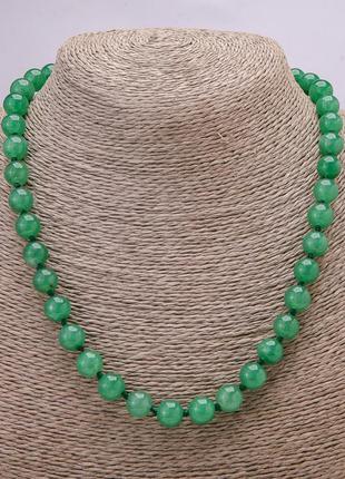 Намисто з натурального каменю нефрит
