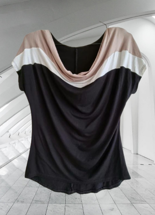 Новая трикотажная черная футболка / майка.