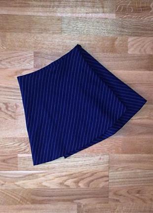 Темно-синя юбка в білу полоску !