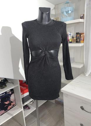 Стильне плаття в вирезом topshop