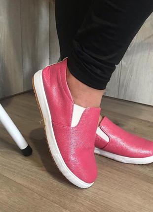 Розпродаж сліпони нові