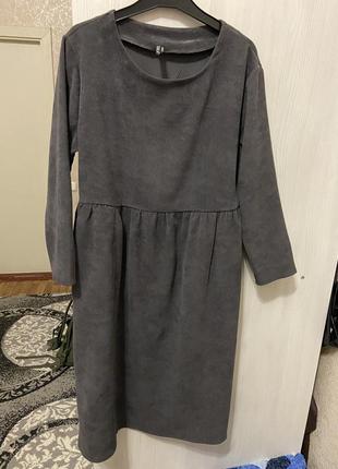 Сукня з мікровельвету