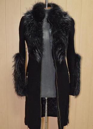 Кашемировое женское пальто фирмы samang