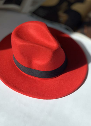 Шляпа федора красная2 фото