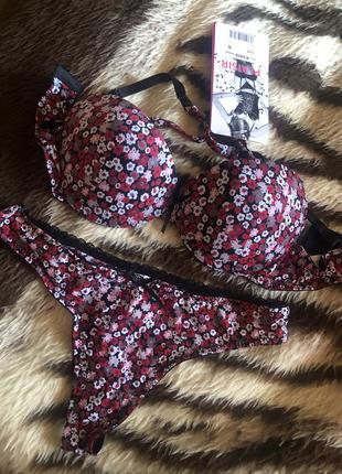 Комплект білизни