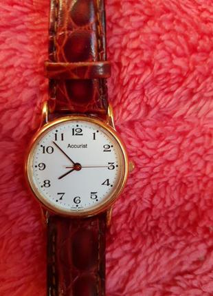 Годинник жіночий