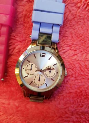 Годинник + 3 ремінці різних кольорів