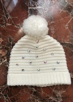 Шапка з камінням swarovski