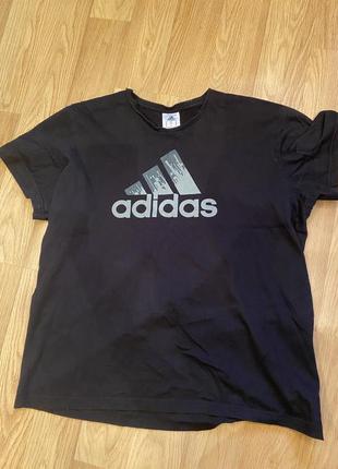 Футболка adidas