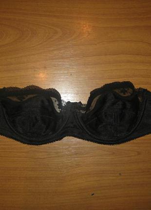 Класний бюстик