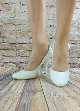 Туфли женские свадебные белые кожа beletta 902-2, последний 41 размер4 фото