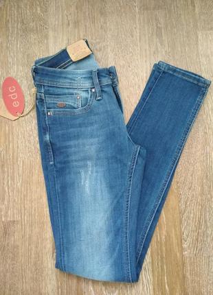 Класні джинси skinny від edc by esprit 25 розміру