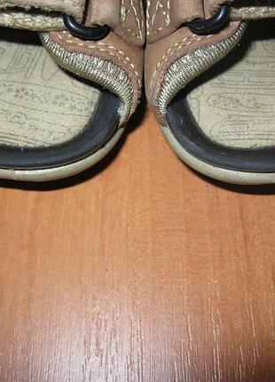 Босоніжки "clarks" розмір 4,5. 3
