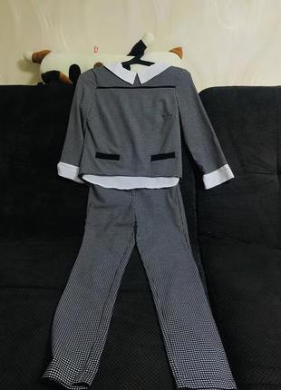 Брючний костюм
