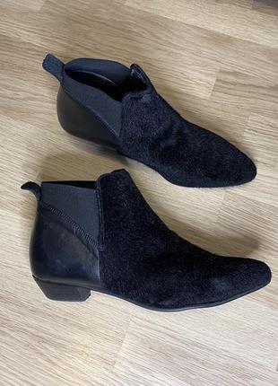 Ботинки казаки натур кожа мех h&m размер 38