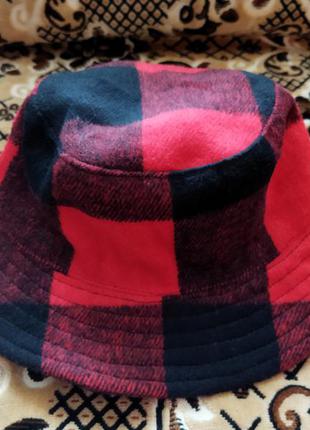 Стильна панама в клітинку c&a.модний принт.