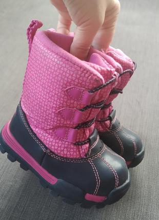 Чобітки зимові oshkosh розмір us 6 по устілці 13 см