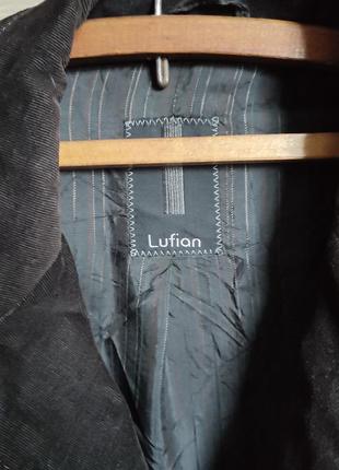 Стильна чоловіча куртка. 3