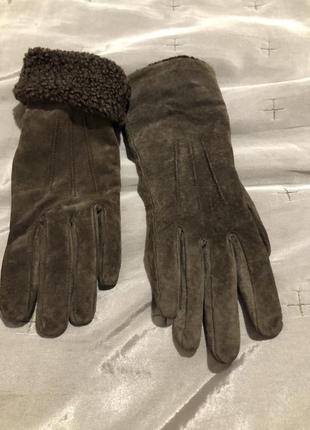 Натуральные замшевые женские перчатки2 фото