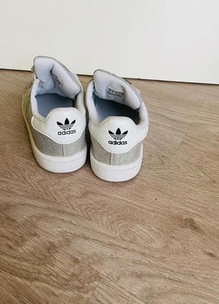 Кроссовки адидас adidas  девочка 34,35 2