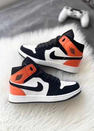 Nike air jordan 1 retro mid ‘black orange’ женские кожаные кроссовки 🔺️ найк аир джордан