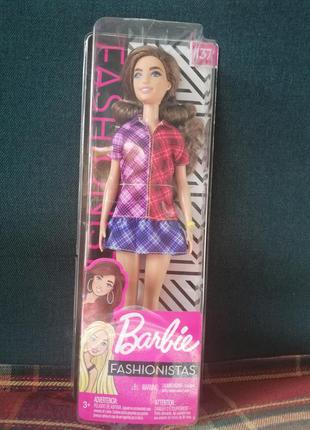 Барби модница 137, barbie fashionistas, mad for plaid doll with long brunette hair, модель ghw535 фото