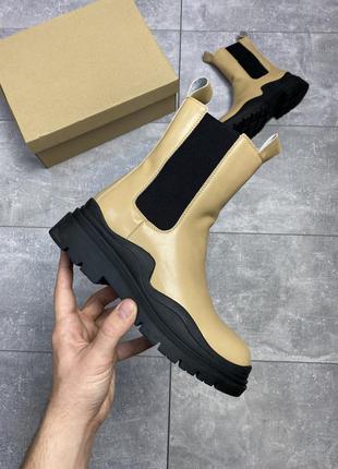 Ботинки bottega veneta beige lug boots (без меха)