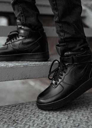Зимние кожаные кроссовки nike 4