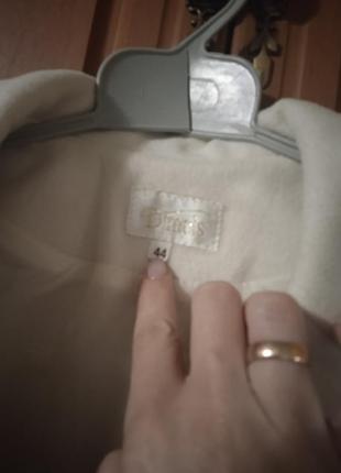 Пиджак пальто короткое классика молочный айвори кашемир
трендовое пальто пиджак кашемир натуральний пиджачок кашемировый6 фото