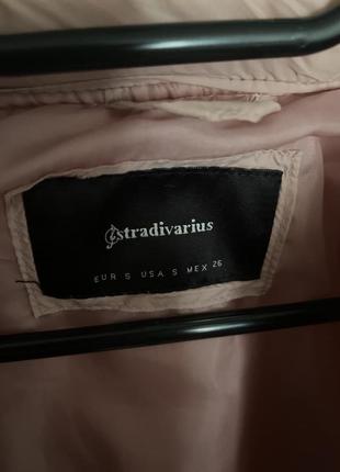 Ніжна нюдовая курточка stradivarius9 фото