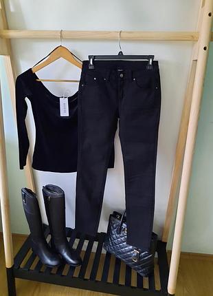 Karl lagerfeld итальянские джинсы черные оригинальные логотип