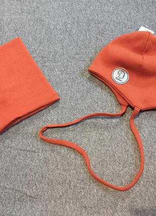 Набір комплект шапка на зав'язках і снуд