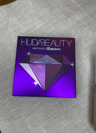 Тіні huda beaty