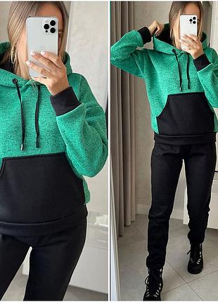 Жіночий костюм спорт