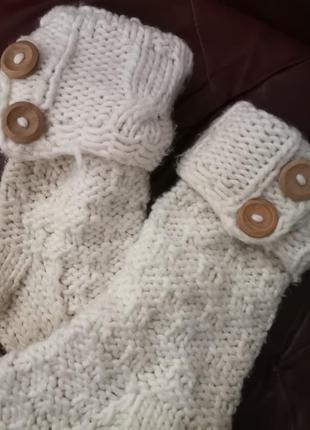 Теплі шкарпетки, новорічні шкарпетки, в'язані, прикрашені гудзиками3 фото