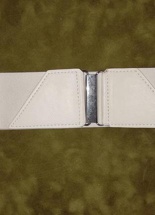 Белый эластичный пояс 8