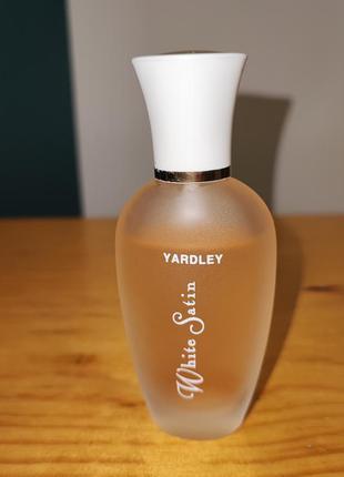 Yardley white satin parfum de toilette