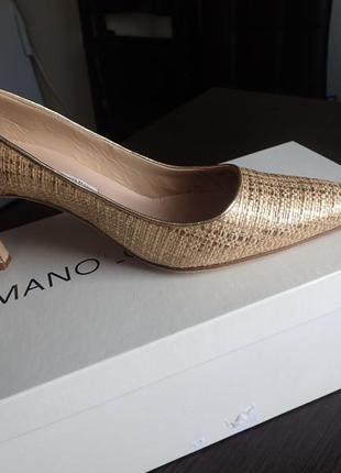 Туфли кожа manolo blahnik  38,53 фото