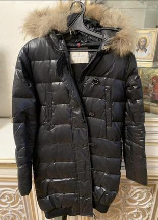 Пуховик moncler