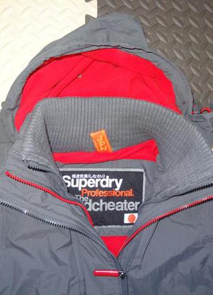 Мега стильная куртка с защитой от ледяного ветра superdry p m7 фото