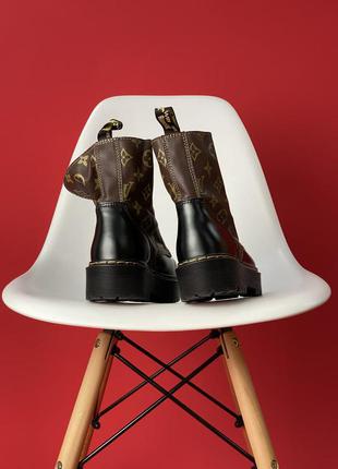 Женские ботинки высокие dr martens jadone без меха, сапоги на платформе кожаные др мартинс5 фото