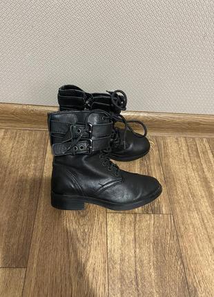 Кожаные сапоги ботинки zara