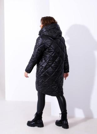Стильная теплая куртка стеганная батал3 фото